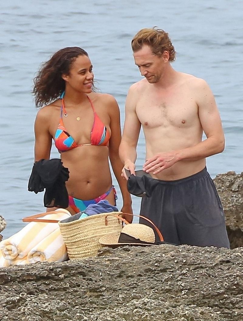 外媒爆抖森与女友订婚了 粉丝不满女方的颜值