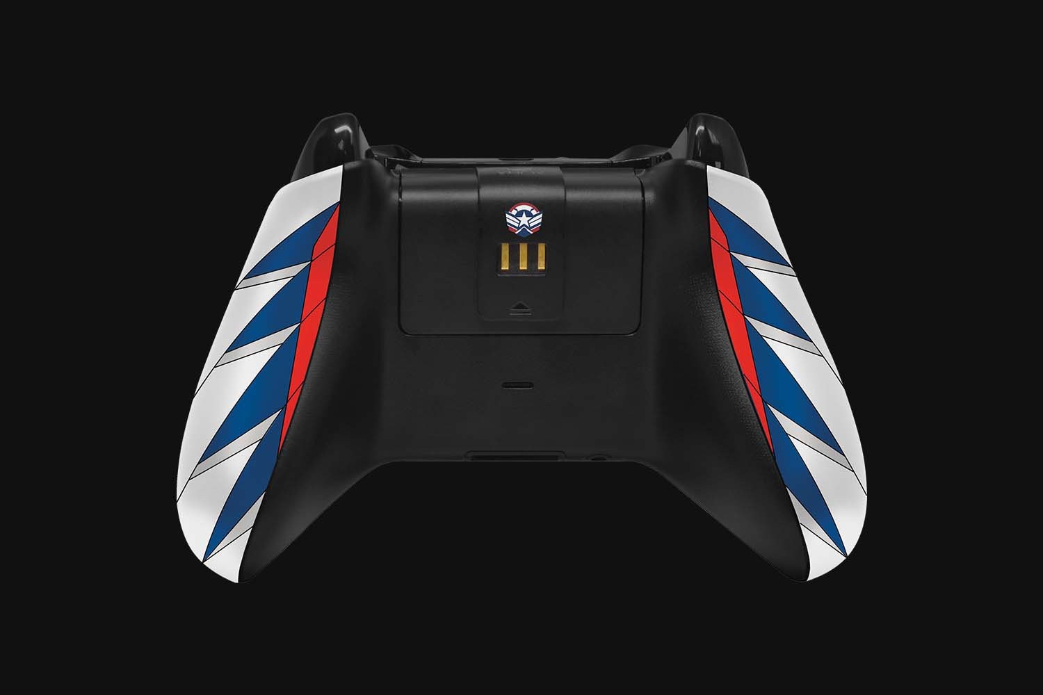 微软联合雷蛇推出漫威美队限定Xbox手柄 售价180美元