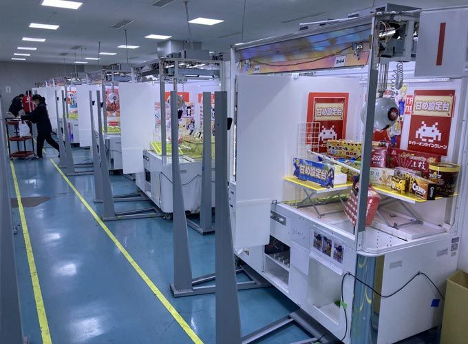 日本街机行业不景气，真正转型，网上抓娃娃机快速增长。