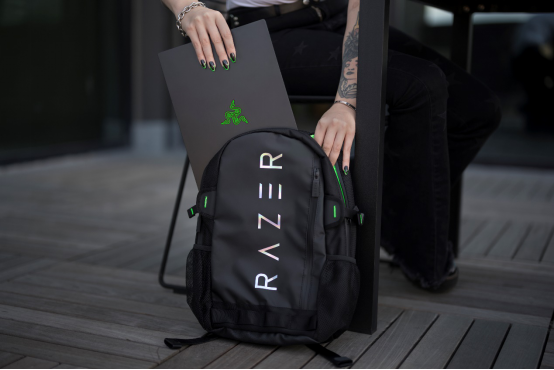 14寸游戏本高能雷蛇刀锋14锐龙版