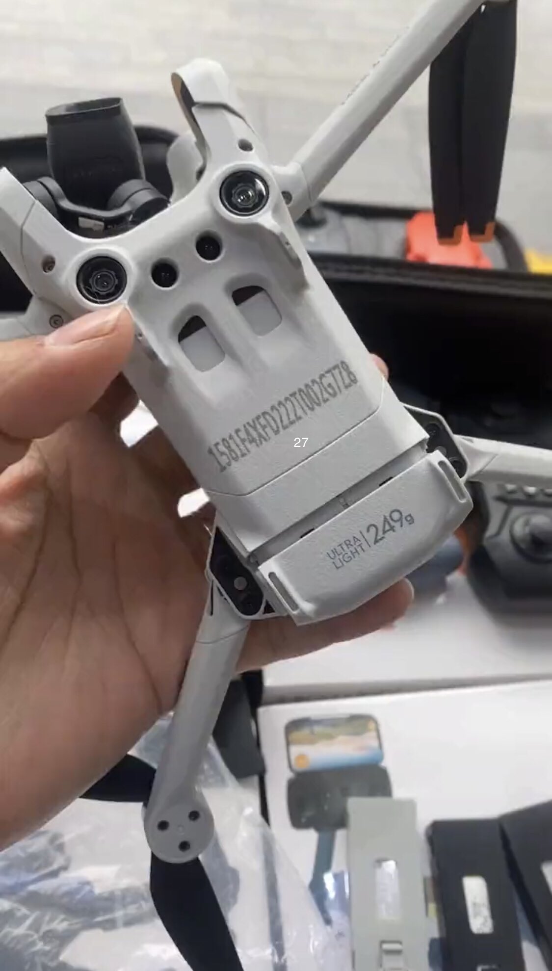 大疆Mini  3 Pro泄露：多个避障传感器和更大电池