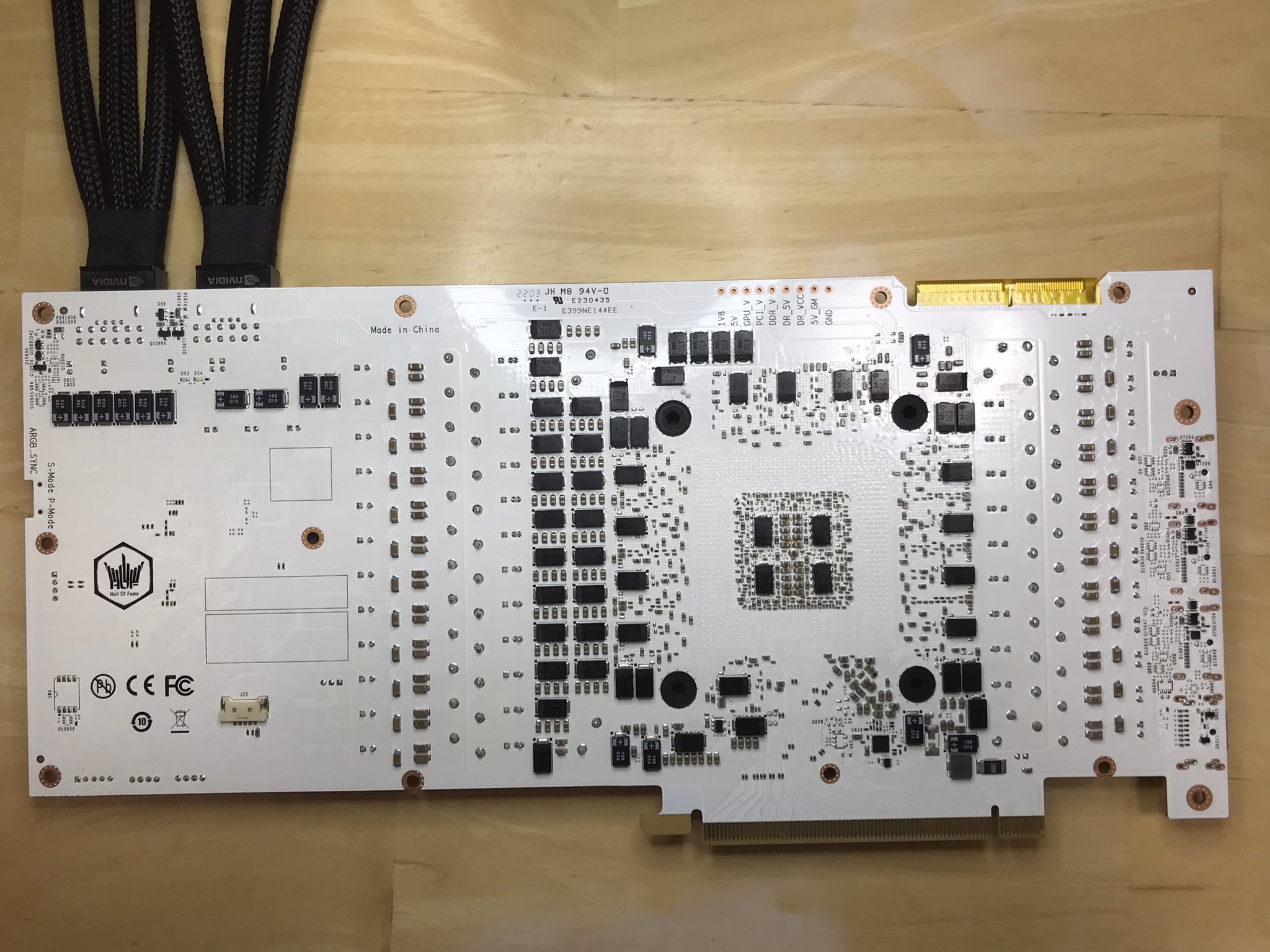 影驰RTX3090Ti  HOF版主板照片首次亮相