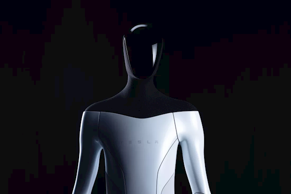 特斯拉或明年开始生产人形机器人 225倍3090Ti性能