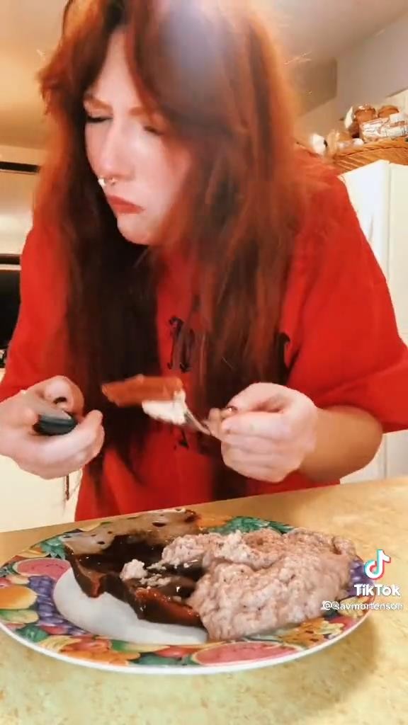 为了玩上《艾尔登法环》 玩家吃了17天“被诅咒食物”