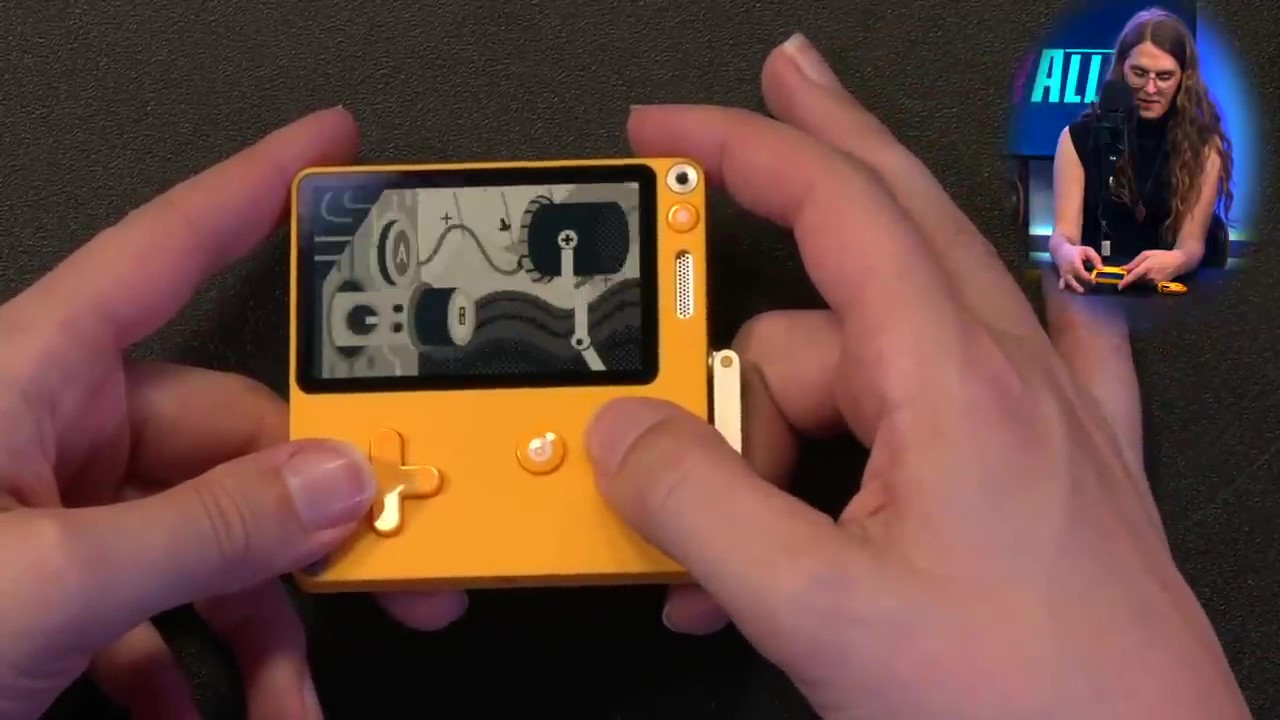 创意掌机Playdate现已发货 开箱视频公布