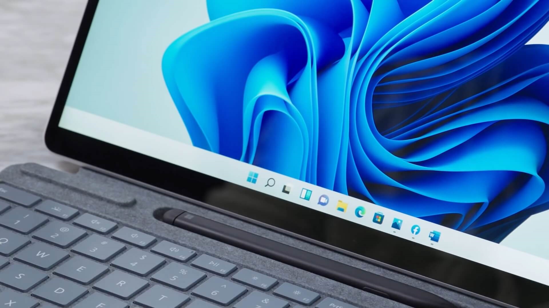 右下角Win11时钟叫不出秒针。微软表示会影响性能。