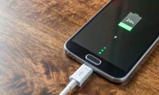 当手机耗电量异常 极有可能是被种更隐蔽芯片级木马了