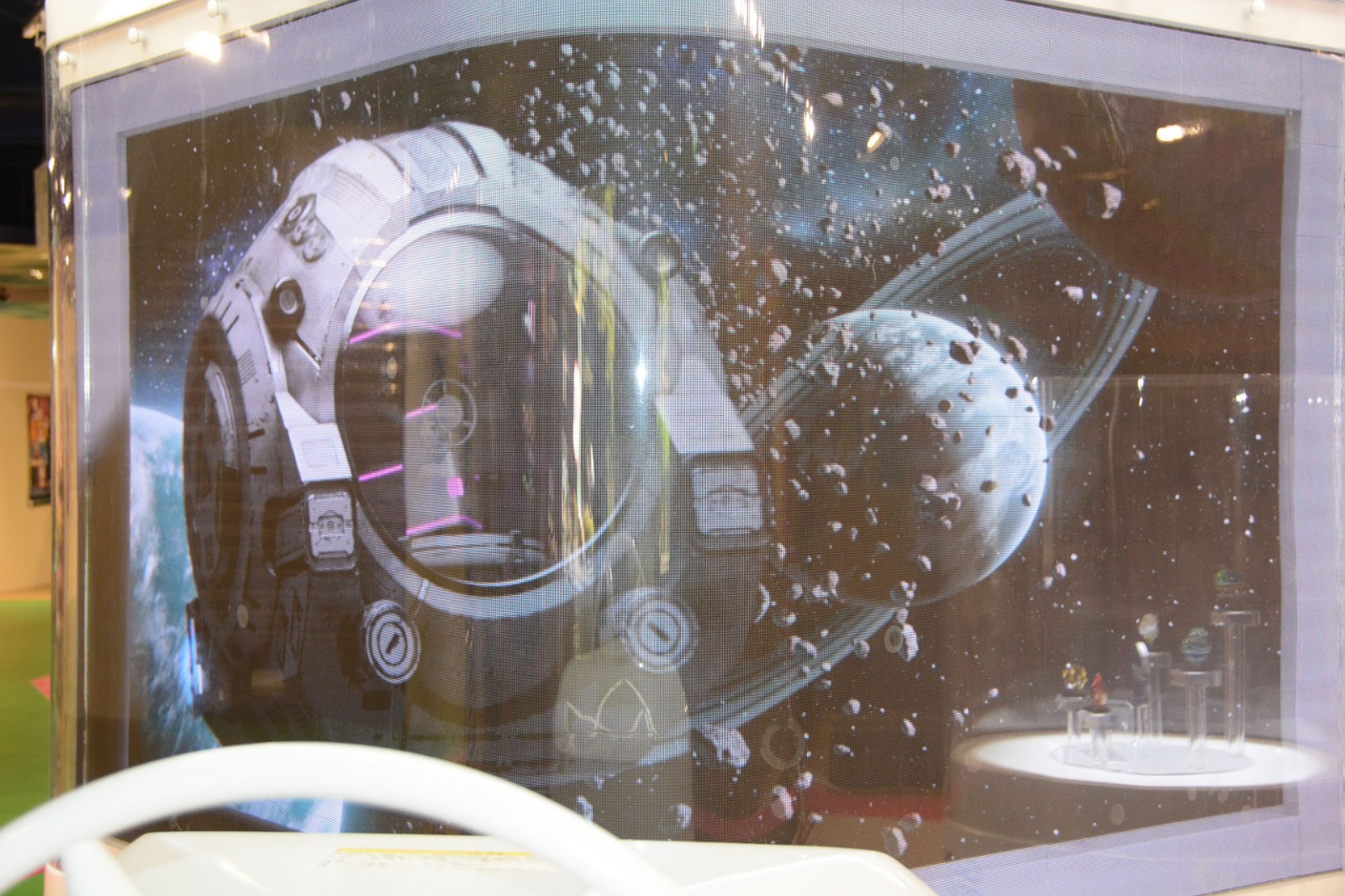 万代日本最大扭蛋机店探店 2000+扭蛋机榨干玩家钱包