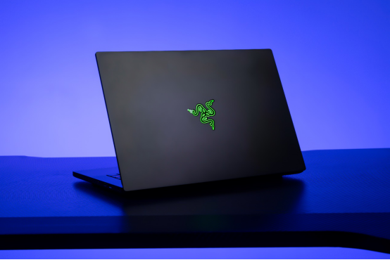 2022款雷蛇灵刃15<a href=