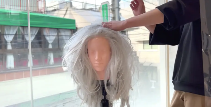 高玩发型师完美打造高难动漫角色发型 JOJO波鲁纳雷夫再现