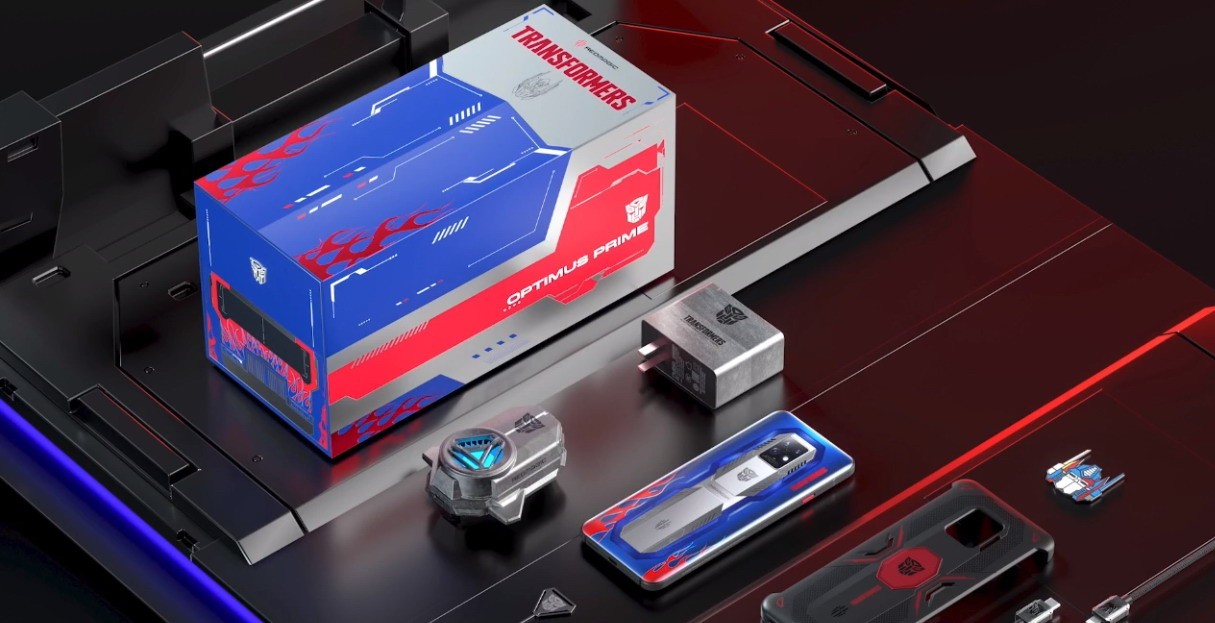 红魔7擎天柱霸天虎定制版亮相 极具收藏价值