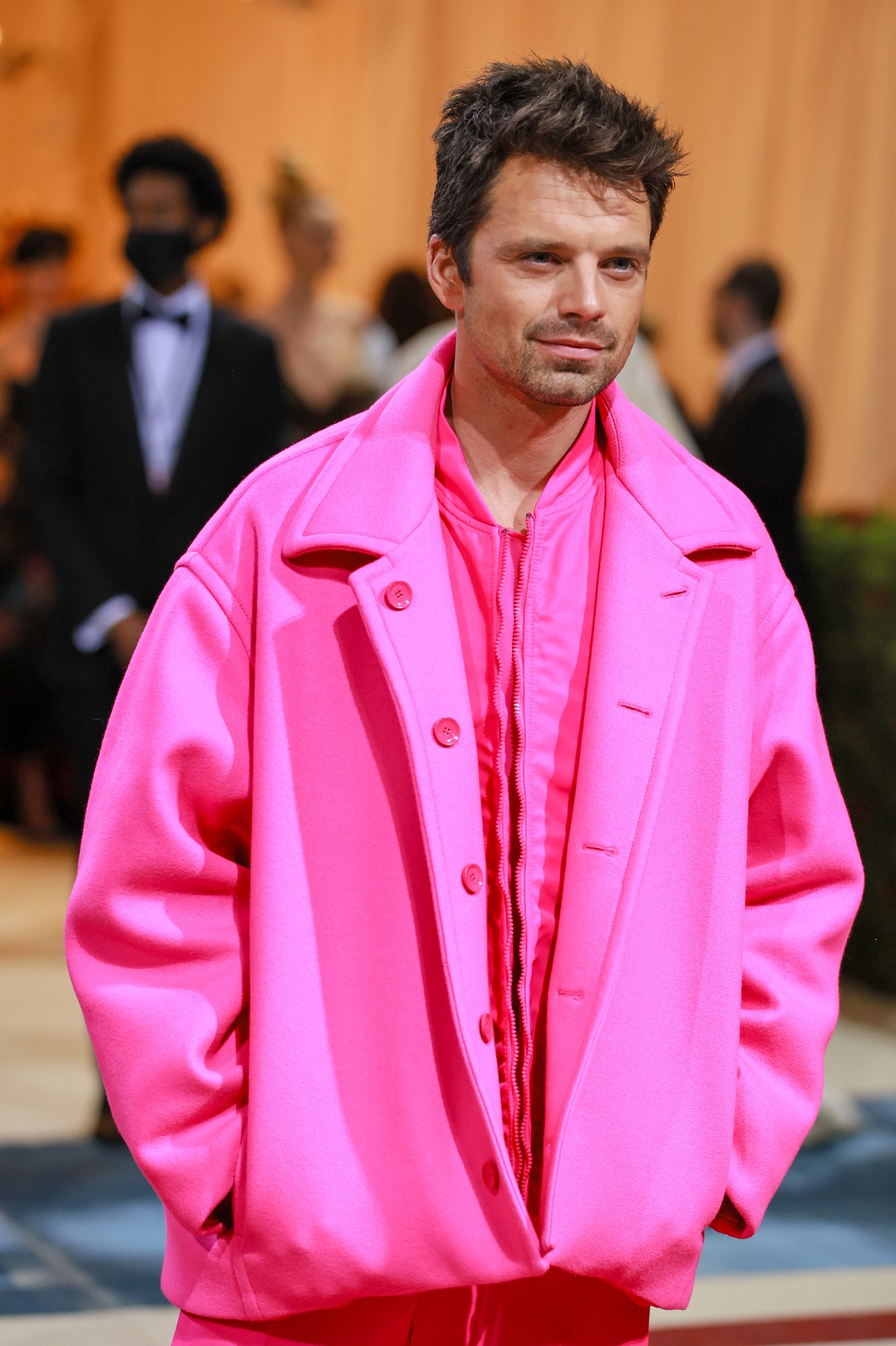 众星云集！马斯克、谷爱凌亮相“时尚奥斯卡”红毯