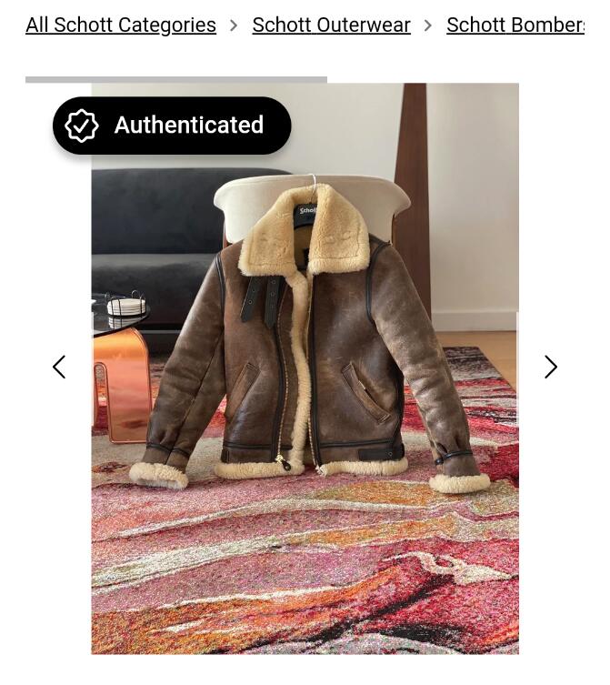 《生化危机4：重制版》里昂穿上高档皮衣 售价上万