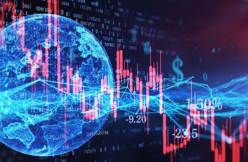 亿万富翁谈加密货币暴跌：潮水退后 才知道谁在裸泳