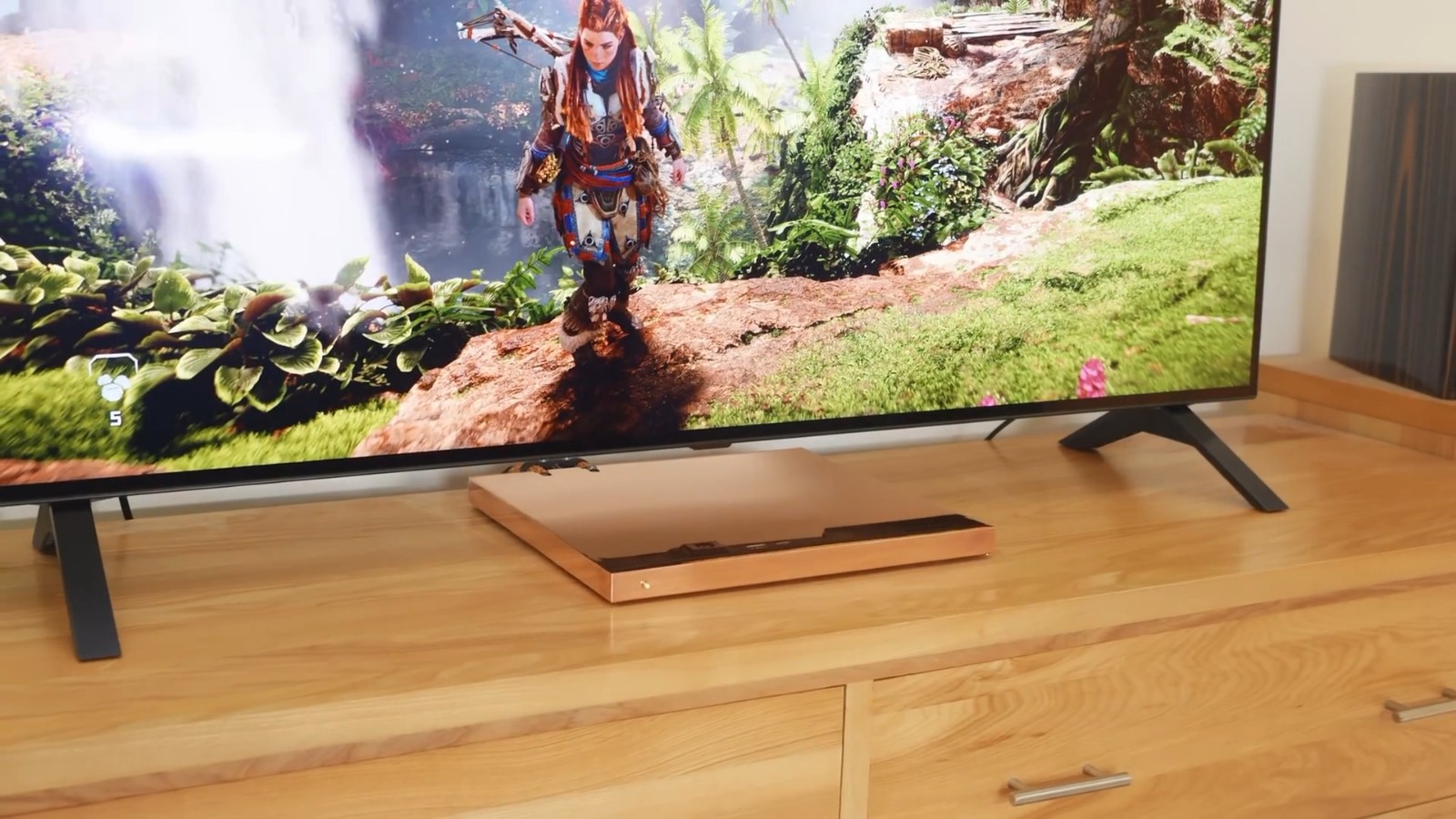 国外YouTuber成功打造PS5 Slim 厚不到2厘米