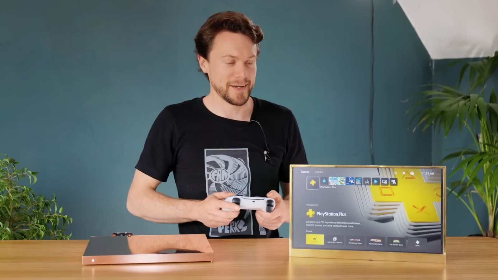 国外YouTuber成功打造PS5 Slim 厚不到2厘米