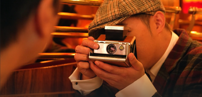 周杰伦新MV爆火 同款相机价格瞬间翻三倍