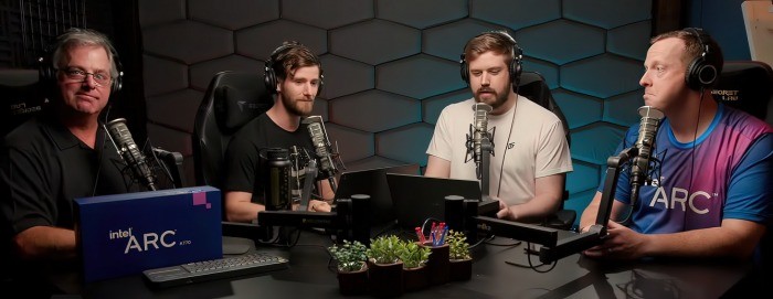 显示英特尔旗舰显卡ArcA770限量版的全负温在70℃以下