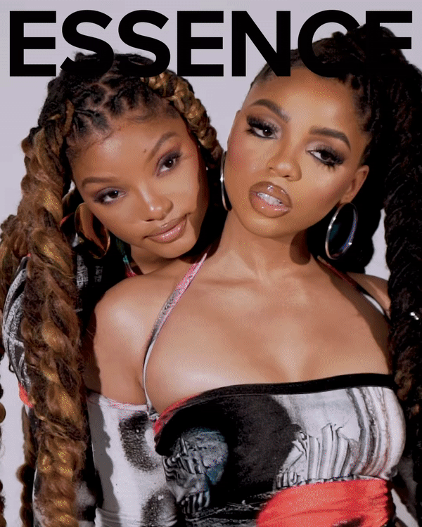 《小美人鱼》真人女性杂志封面全是街拍美图。