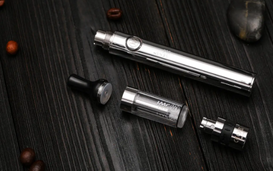 30个电子烟品牌通过了国标审查，可以在全国统一的电子烟平台上交易。