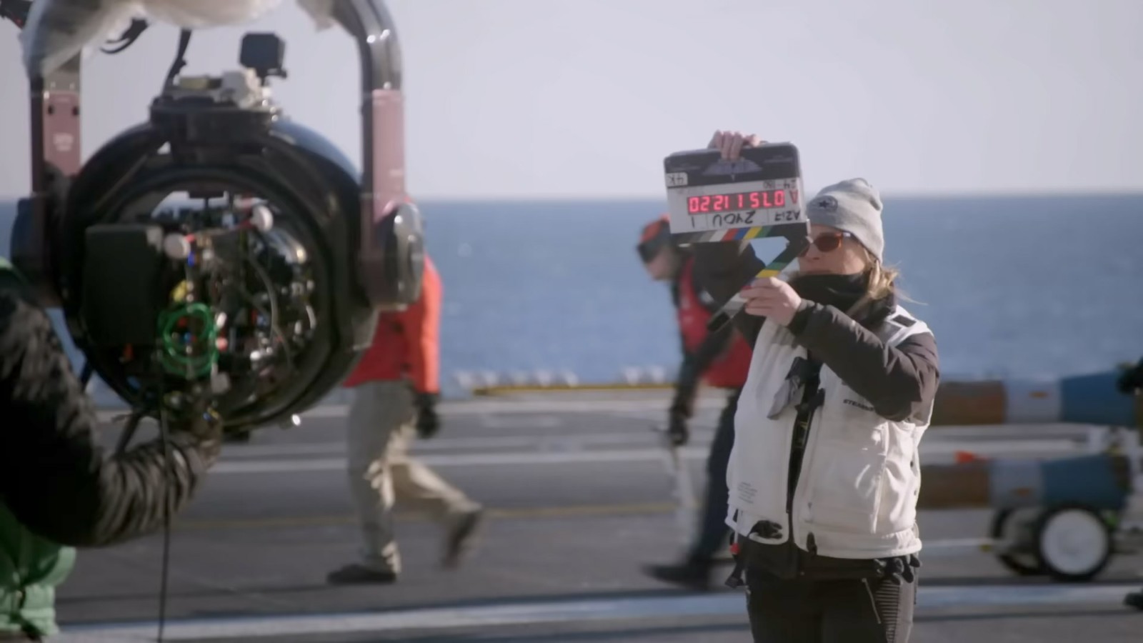 《壮志凌云2》航母起降拍摄的幕后花絮完整版