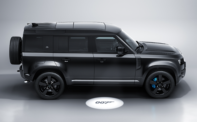 《007》系列电影60周年，众多经典邦德座驾参与慈善拍卖。