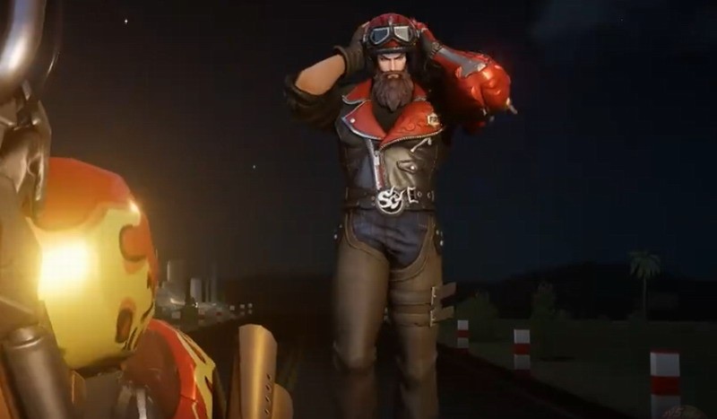 《王者荣耀》关羽的摩托皮肤优化:戴头盔，双手骑。