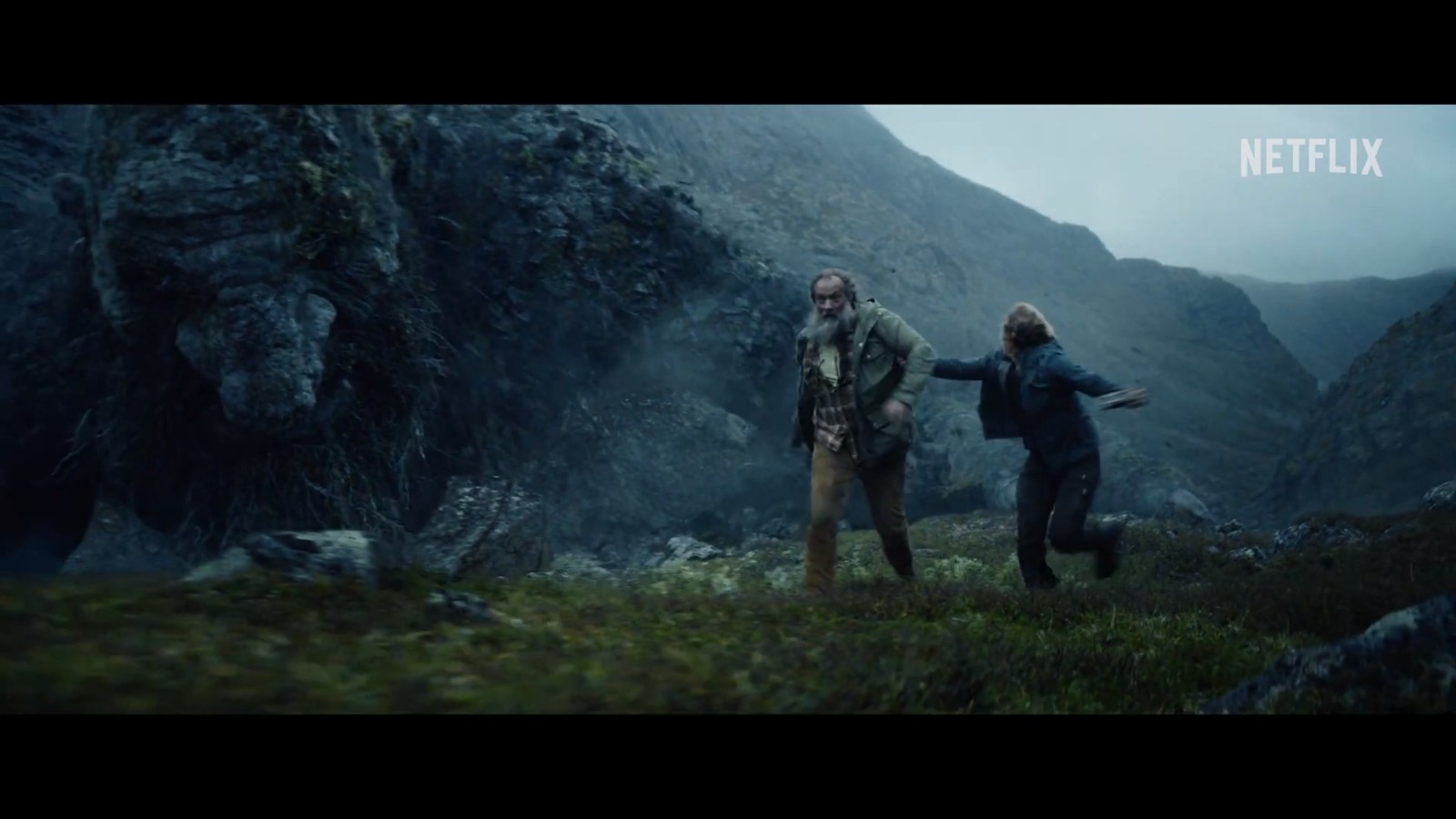 飞信电影《山怪巨魔》首次预告《古墓丽影》导演执导