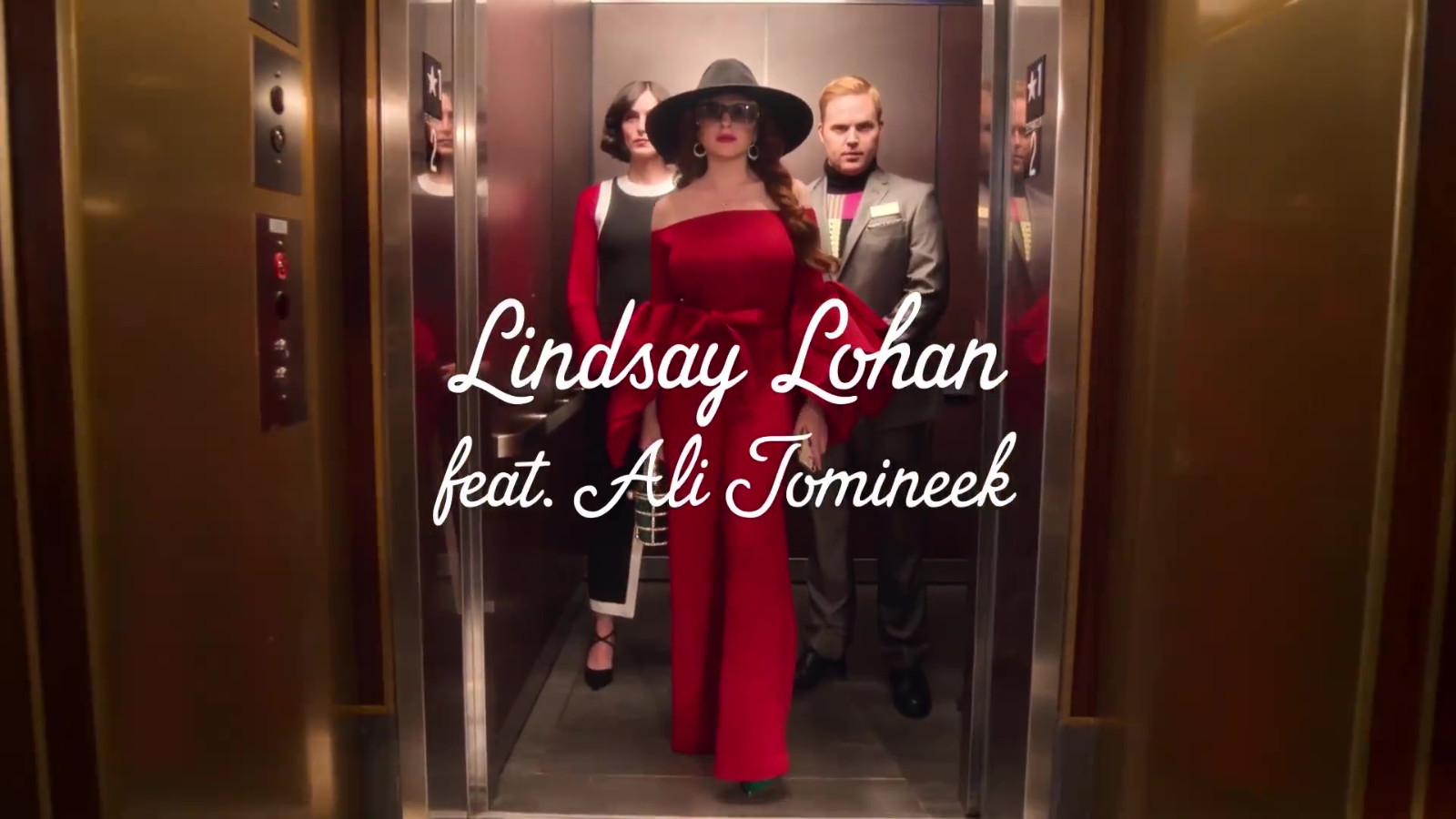 浪漫喜剧《圣诞倾情》新预告11月10日上线。