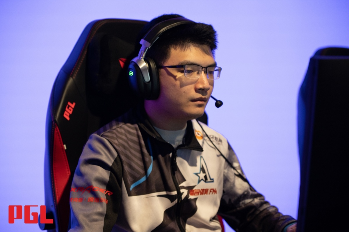 《DOTA2》辛奥里27岁宣布退役。