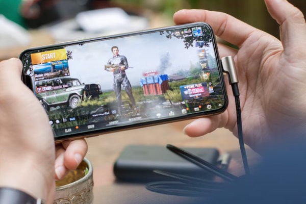 75%的未成年人每周玩游戏少于3小时，问题解决了。