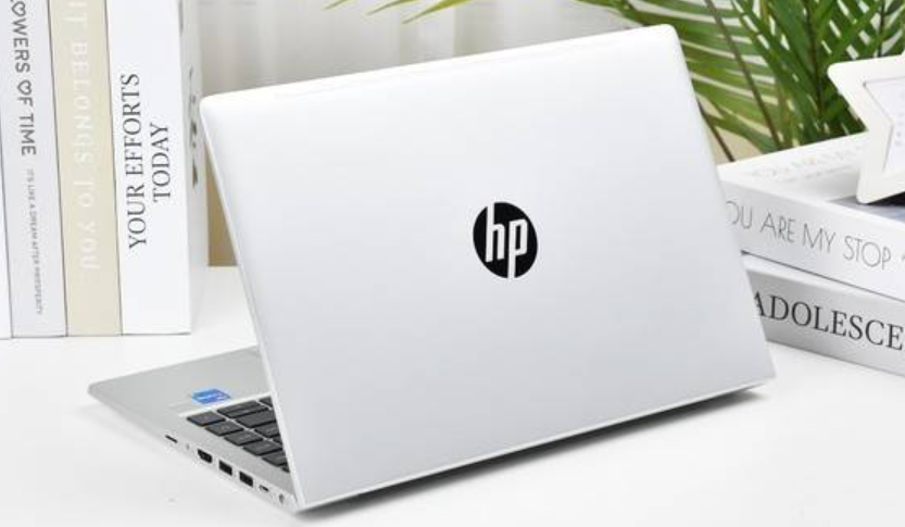 惠普将裁员最多6000人，预计个人电脑需求将持续到明年。