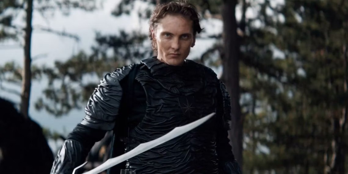 《巫师3》更新将加入网飞系列最丑战甲。网友不高兴了。