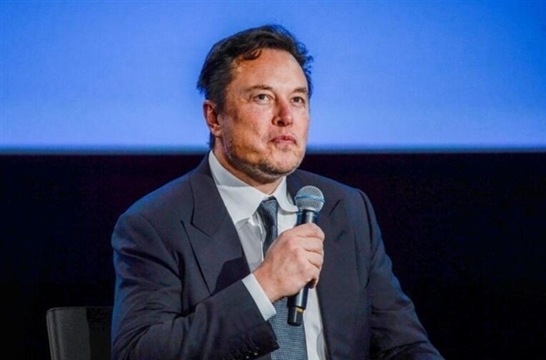 谷歌要撤掉Twitter马斯克:如果是这样，它将打造自己的手机。