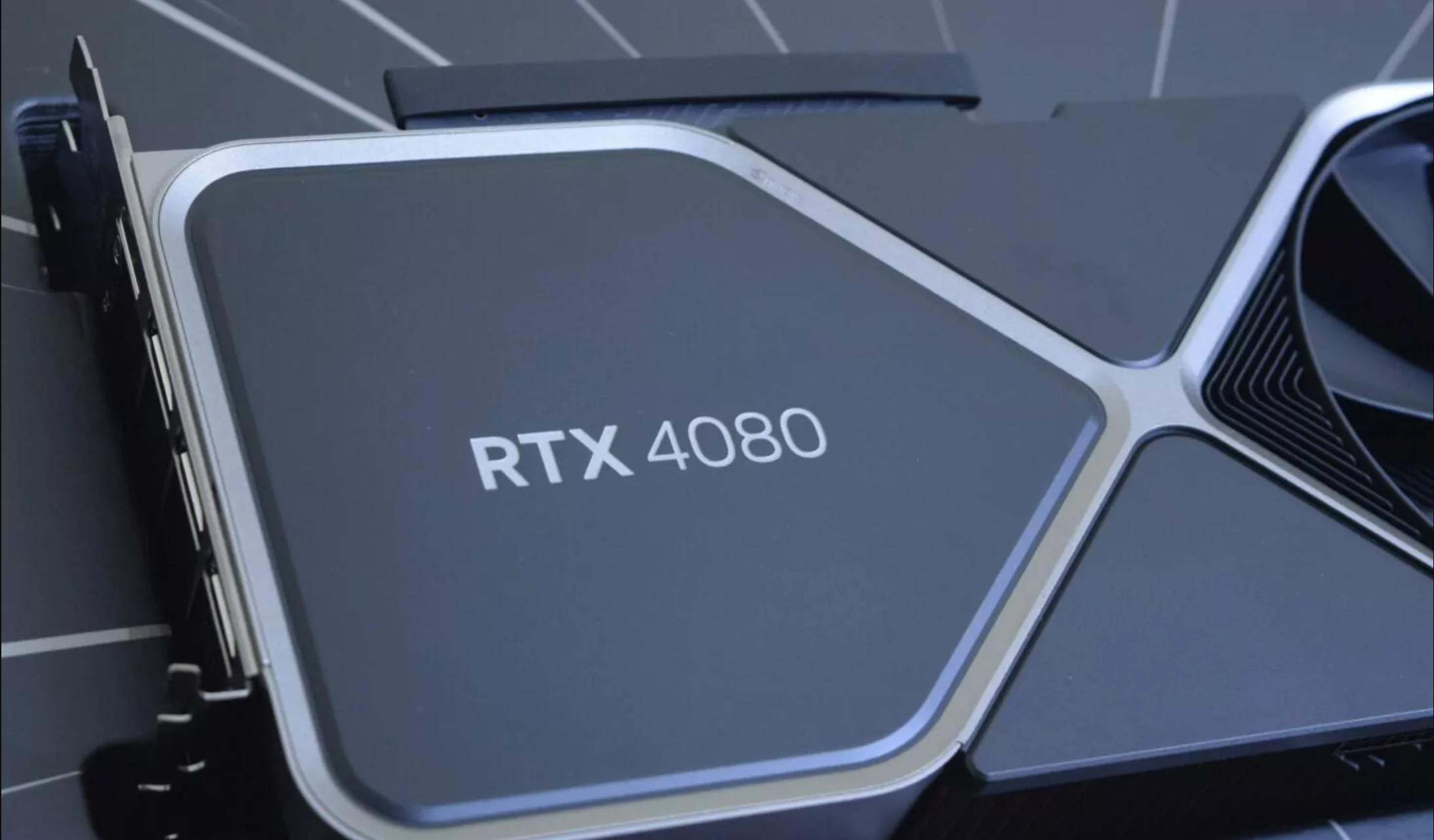 狙击7900系列？12月中旬通过RTX4080降价