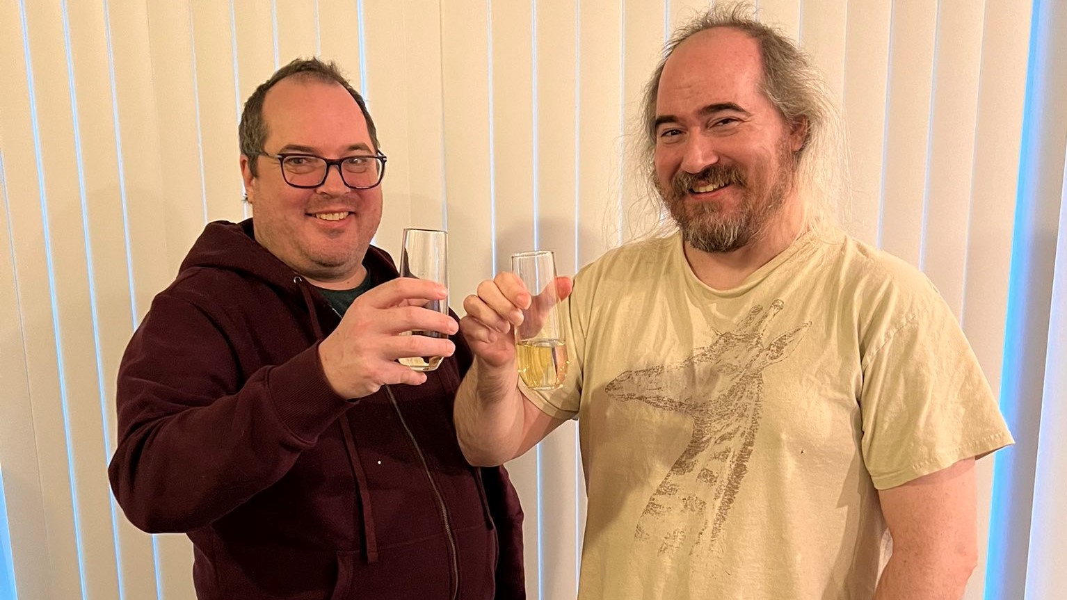 二十多年后《矮人要塞》团队首次招募了第二个程序员。