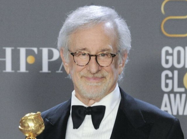 斯皮尔伯格对往事置之不理《哈利波特》系列导演豪毫不后悔