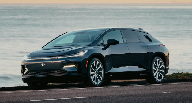 贾跃亭:希望法拉第未来成为电车时代的“法拉利迈巴赫”