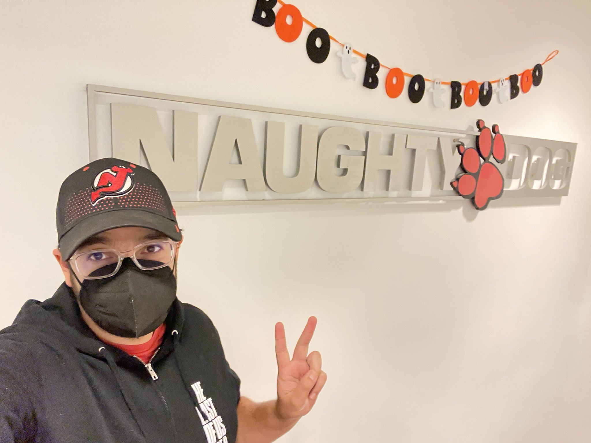 传言:淘气狗的下一个项目是魔幻游戏