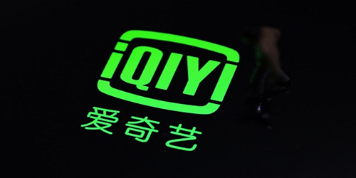 爱奇艺的电视剧版受到质疑。“嫖客”用户回应宽带客服。
