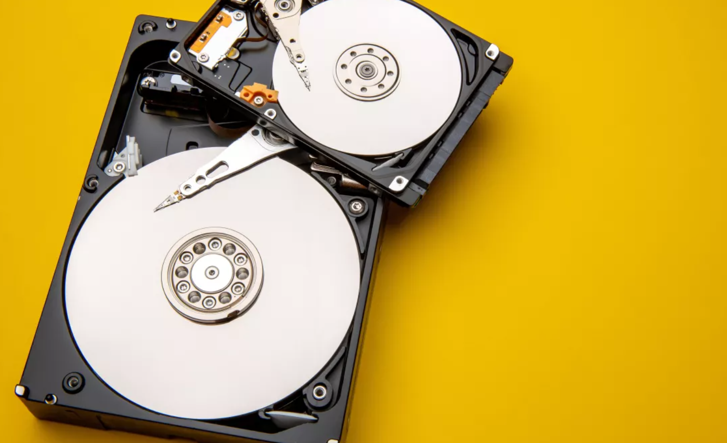 机械硬盘戏剧性一幕：厂商坚持提价而销量暴跌
