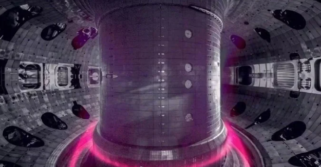 突破诸多技术难题取得重大进展的人造太阳能“中国环流3号”
