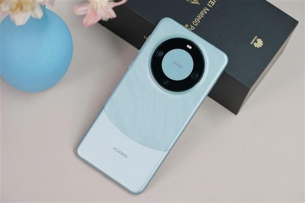 测得的网速：Mate60Pro比iPhone15Pro快5倍。
