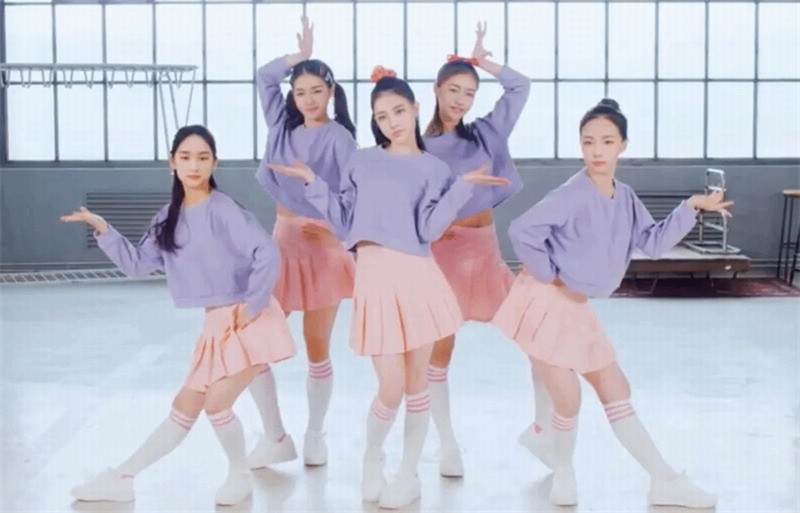 韩国AI技术打造的虚拟女团能远离丑闻吗？
