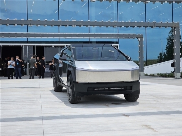 特斯拉CyberTruck延迟交付的原因：太重，使用寿命不达标
