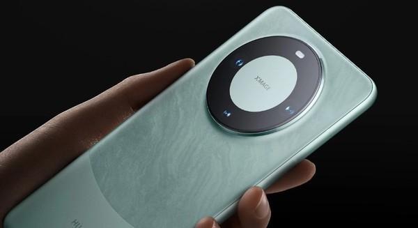 内幕：华为在六周内售出了160万个Mate60Pro符文。
