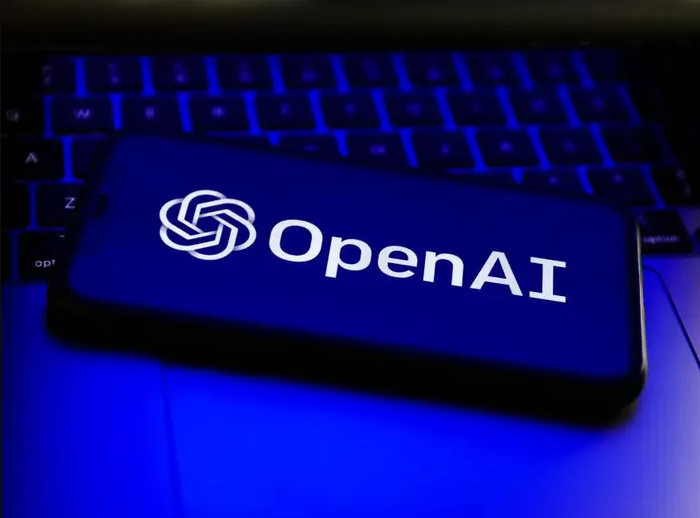 谷歌已同意向OpenAI竞争对手投资20亿美元。
