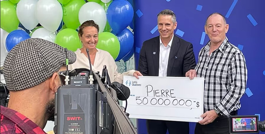 加拿大男士2.6亿后准时上班：说穿了，公司离不开我
