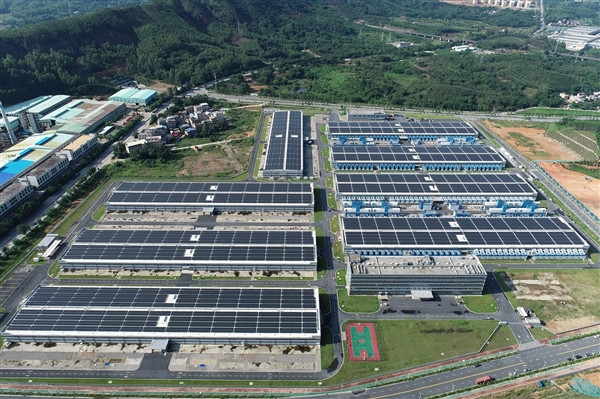 腾讯分布式新能源微网并网发电可供6000户家庭使用一年
