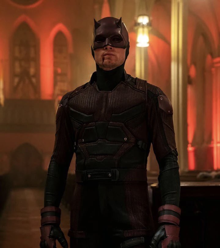 威尔逊·贝佐尔返回《夜魔侠》播放《靶眼》
